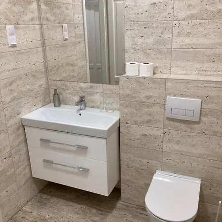 Alojamento de Acomodação e Pequeno-almoço Bólyi Panzió 3*